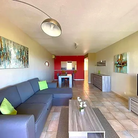 Aparthotel Residence, 4*