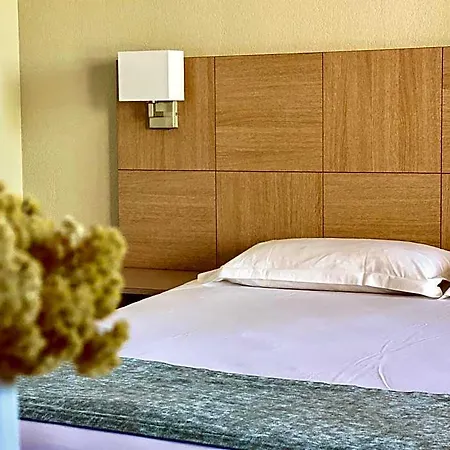Hotel Residence, Calvi (Corsica)